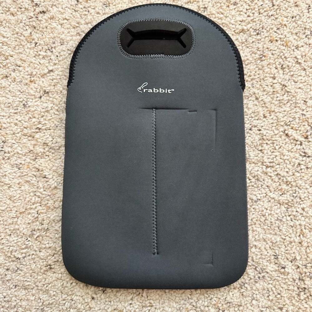 Rabbit 2-Bottle Wine Tote Carrier Bag Insulated Black w/ Divider Handle